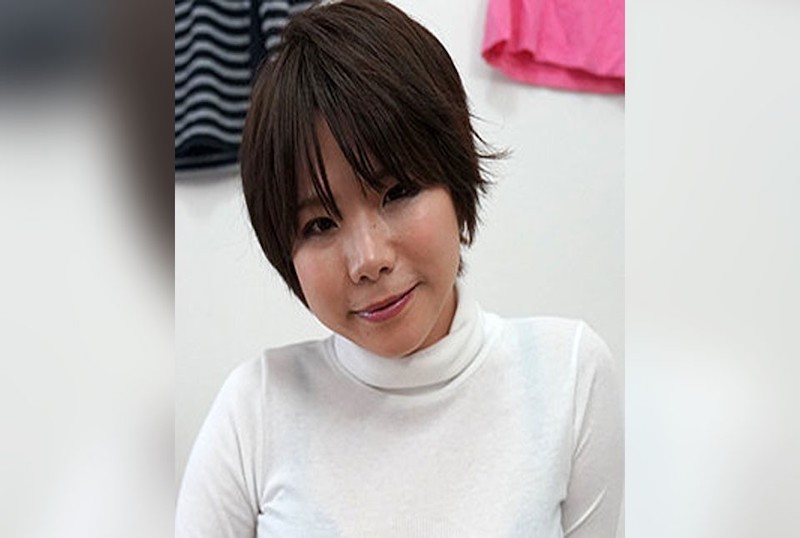 一名已经婚密斯离嫂子的职业完整版