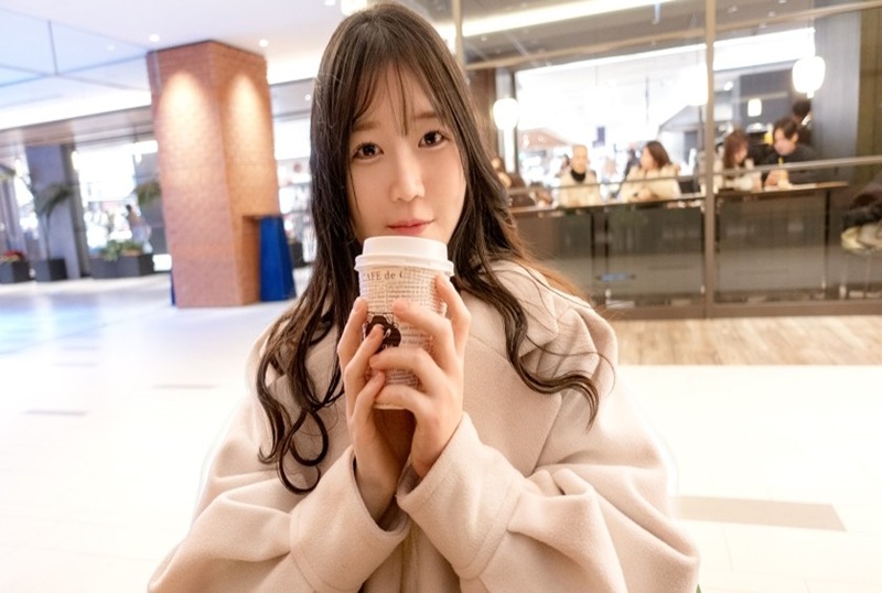 SIRO-5486 一位在浅草纪念品商店工作的聪明女孩！她看起来很严肃，但她的身体超级敏感，光是乳头就能让她兴奋得像洪水一样喷水！ 素人 – 219-mny