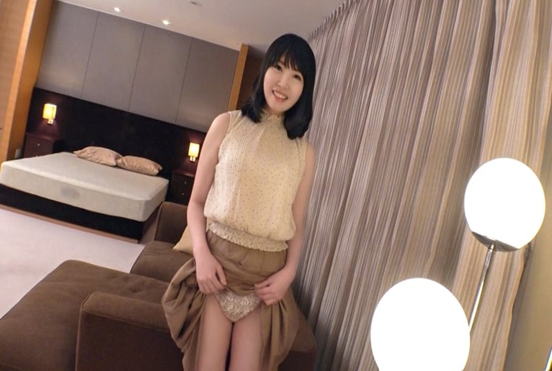 SIRO-4402 [棉花糖美乳] [淫秽屁股的极度色情妻子] 前男友开发的极度色情妻子不能满足她现在的丈夫..她吞下她第一次遇到的男人的精液.. 清河美里 – 219-mny